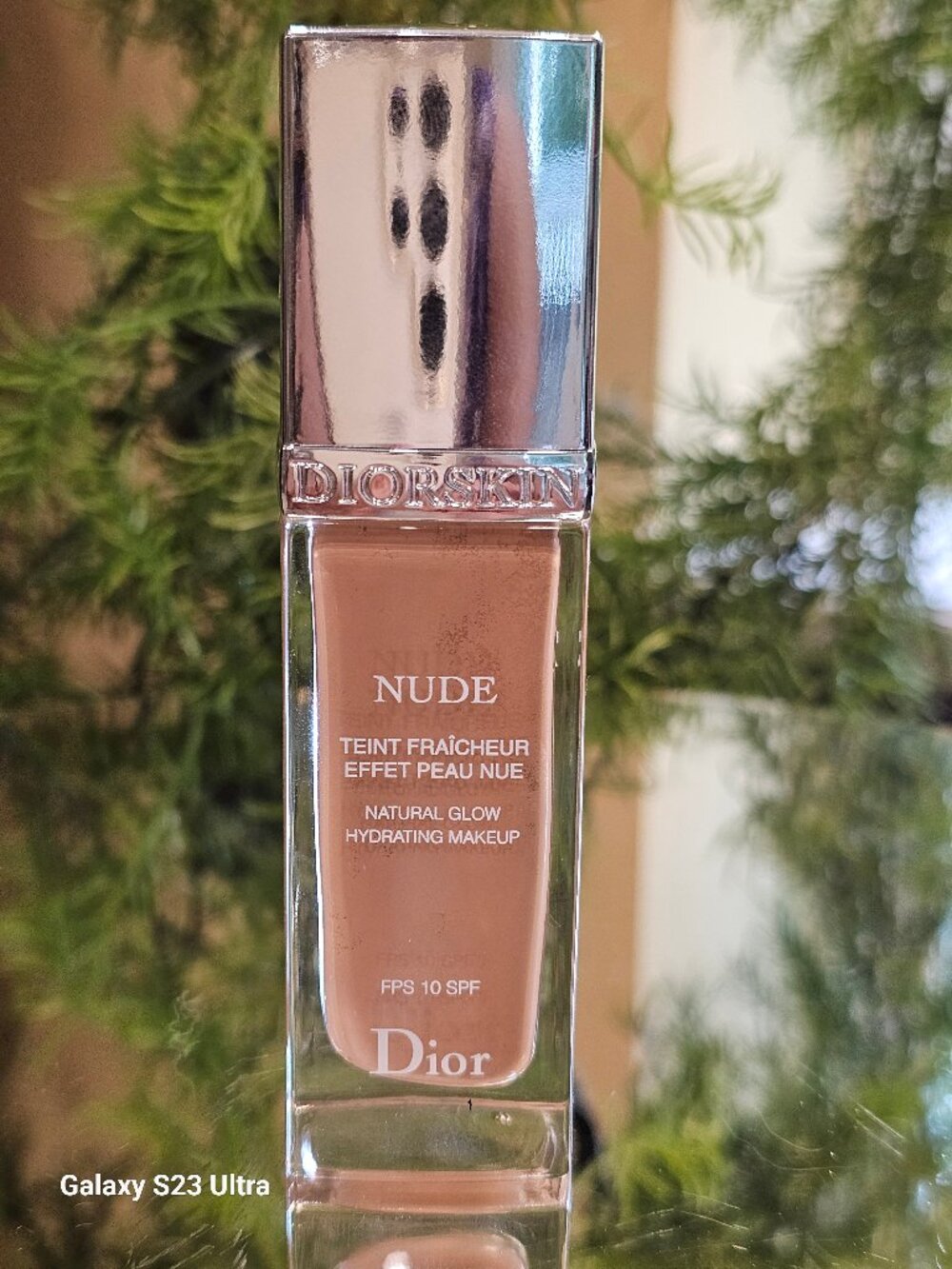 Dior Skin Nude Natural Glow Hydrating Makeup 050, Made in France